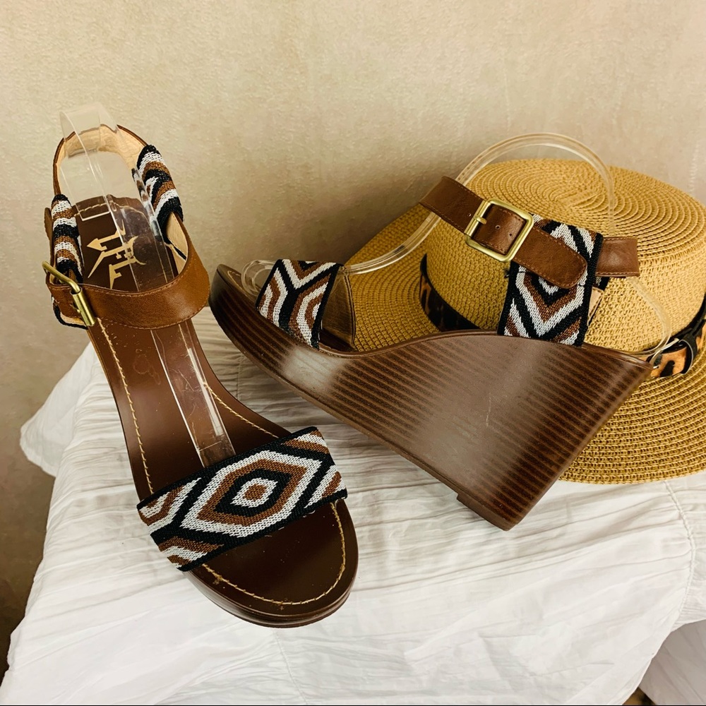 LFL | Vintage Look Wedges | Brown | 10